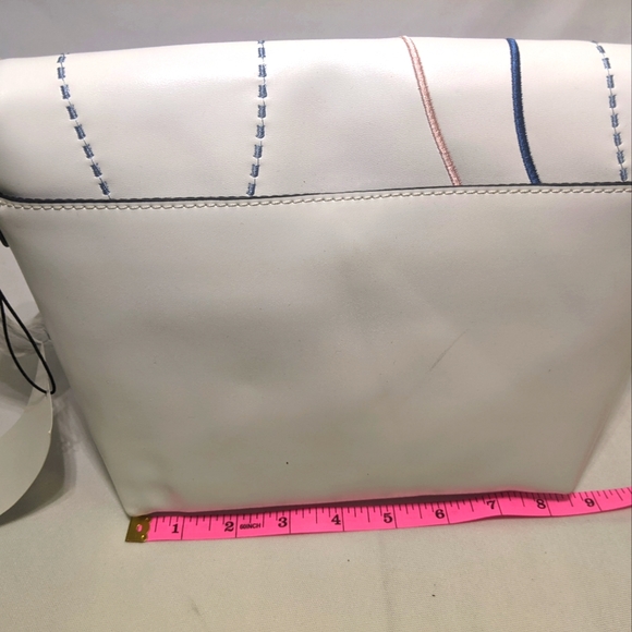 White shoulder Bag - Picture 5 of 7